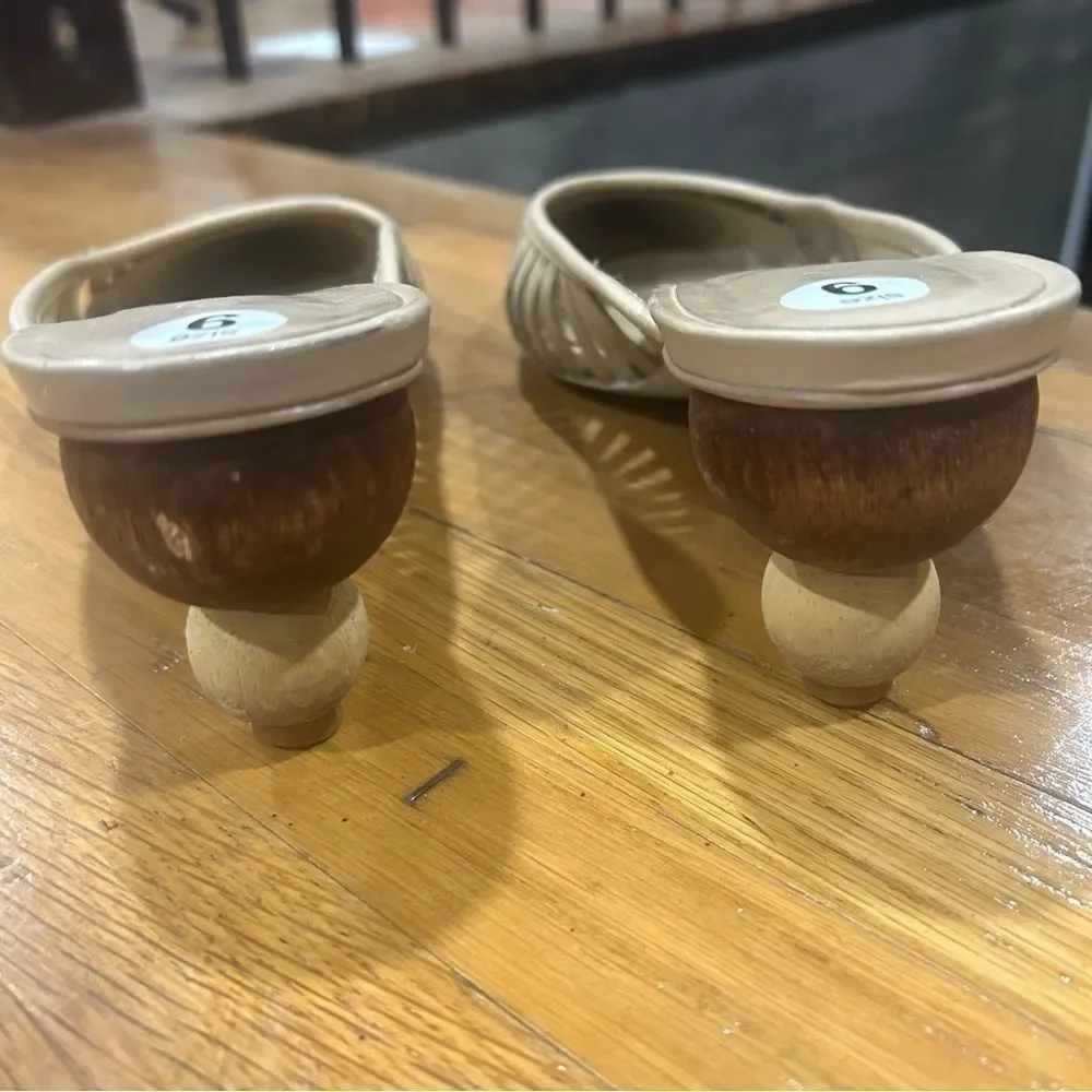 Cult Gaia Beige Mules with Unique Heel - Picture 4 of 16